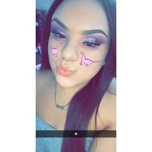 Meet your Posher, Mia